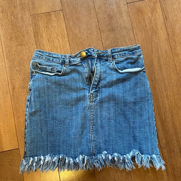 Jean Skirt - Picture 2 of 4